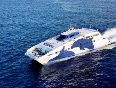 SeaJets: Η θέση της εταιρείας για το περιστατικό με τον καπετάνιο στην Ιο